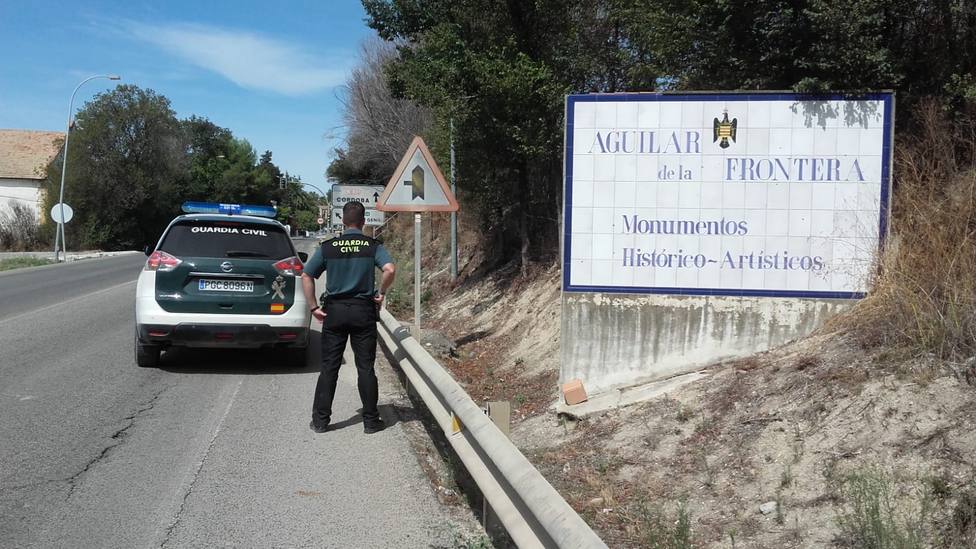 La Guardia Civil detiene en Aguilar de la Frontera a dos personas como supuestos autores de un delito de robo