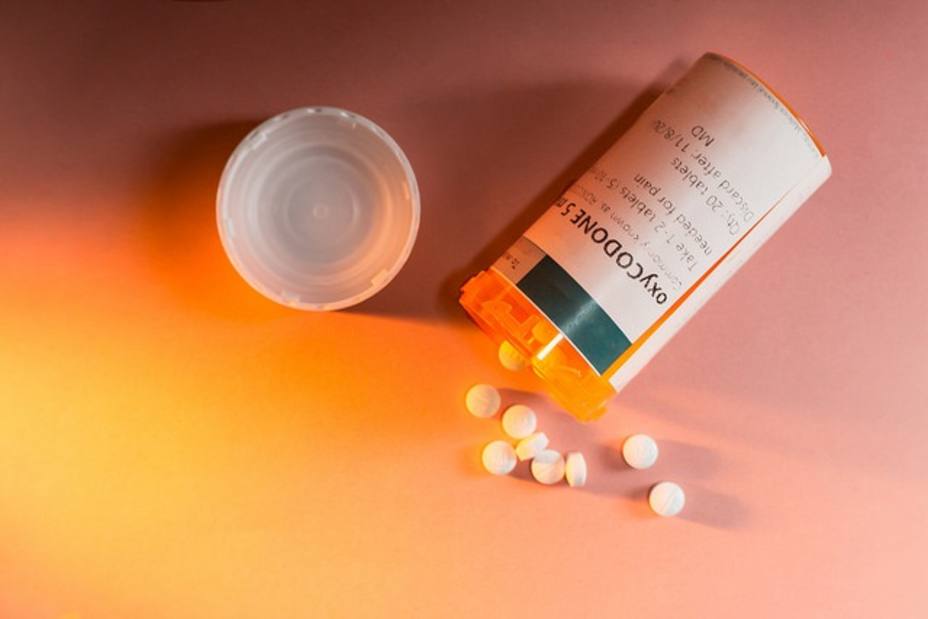 Farmacéuticos de Atención Primaria alertan del aumento de consumo de opioides fuera de indicación y sin seguimiento