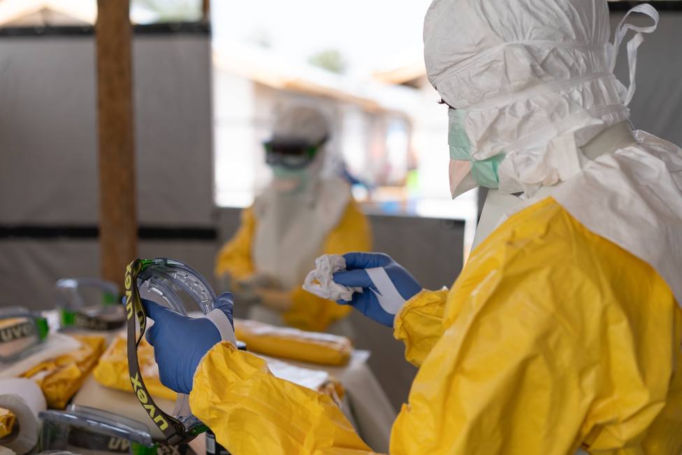 La OMS declara el brote de ébola en el Congo como emergencia internacional