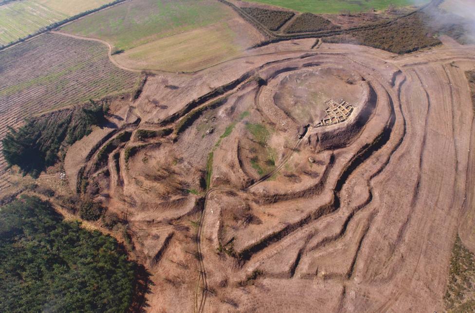 Una tesis del CISC incide en 500 minas de oro romanas en la sierra oriental lucense