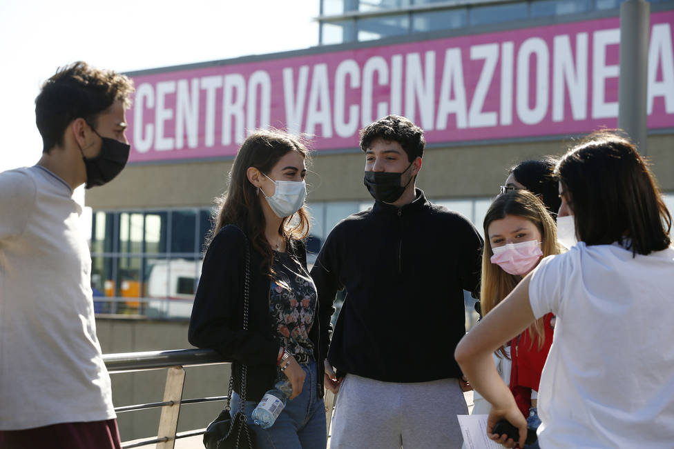 Italia notifica 1.968 contagios y 59 fallecidos en las últimas 24 horas