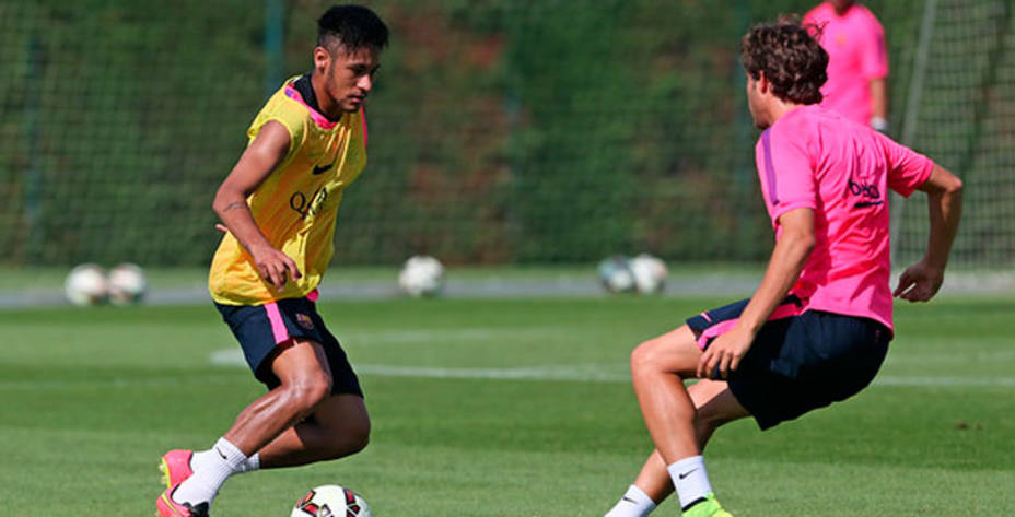 Neymar, en el entrenamiento del Barcelona (www.fcbarcelona.es)