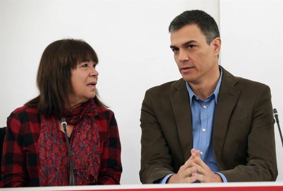 A Pedro Sánchez se le va de las manos su iniciativa estrella para Cataluña