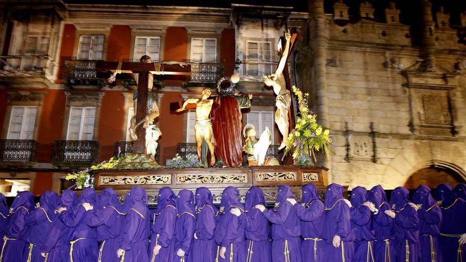 Las procesiones de Dolores estrenan la Semana Santa