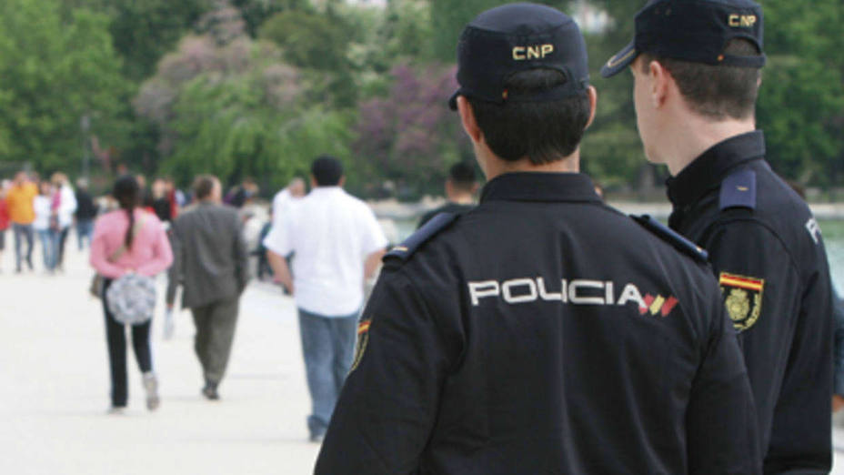 La Policía Nacional libera a dos jóvenes nigerianas prostituidas en Málaga y Alicante
