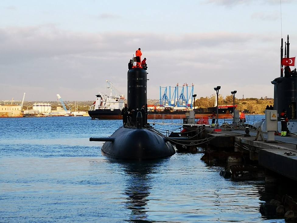 La Armada eleva de 48 a 50 años la edad máxima del personal que puede embarcar en submarinos