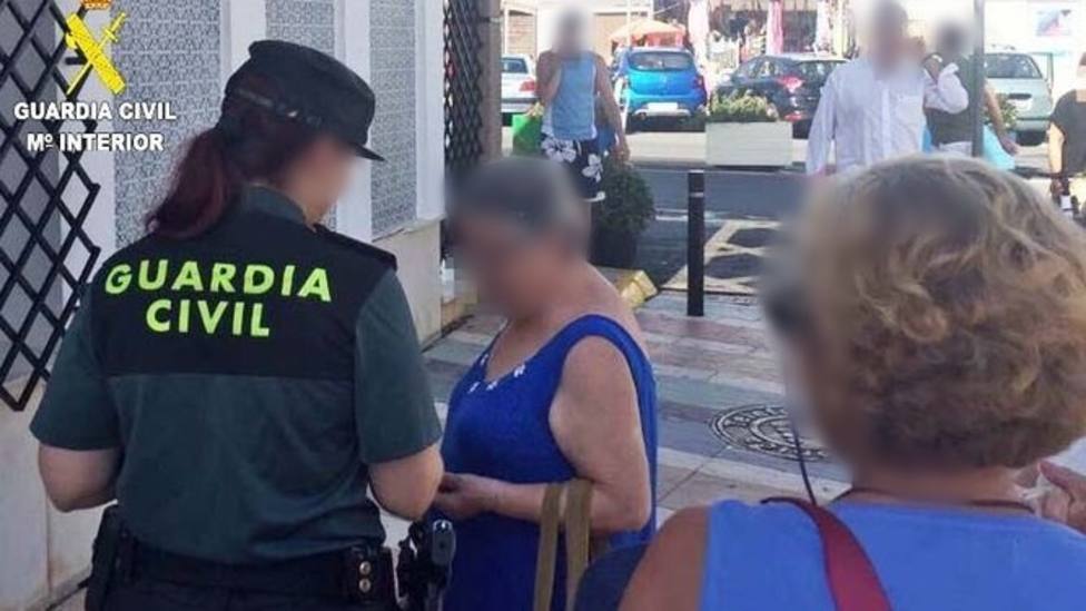Detenido en Roquetas (Almería) acusado de tres hurtos y dos robos con violencia a mujeres de avanzada edad