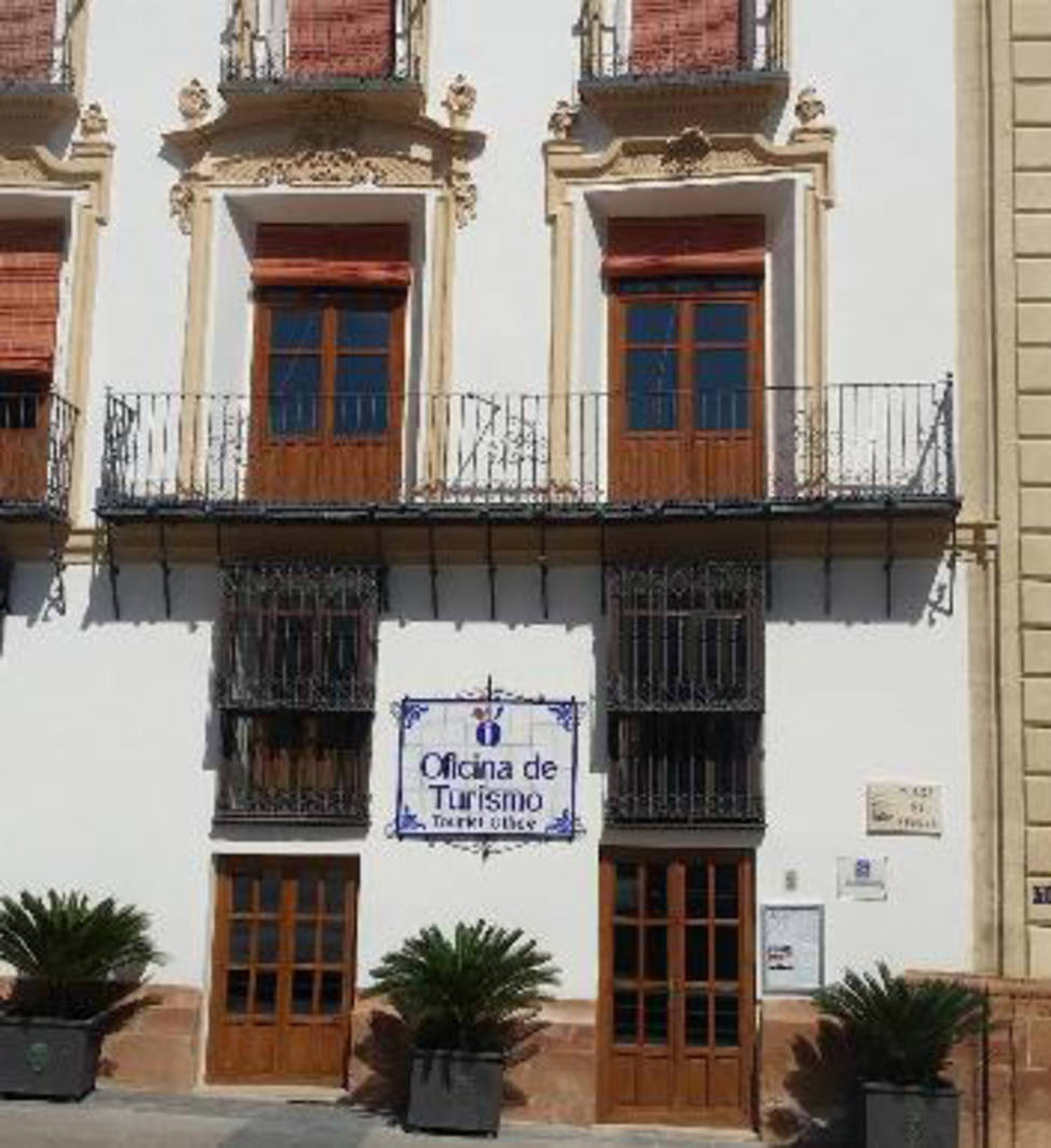 La Oficina de Turismo de Lorca reabre sus puertas adaptada a los protocolos higiénico-sanitarios