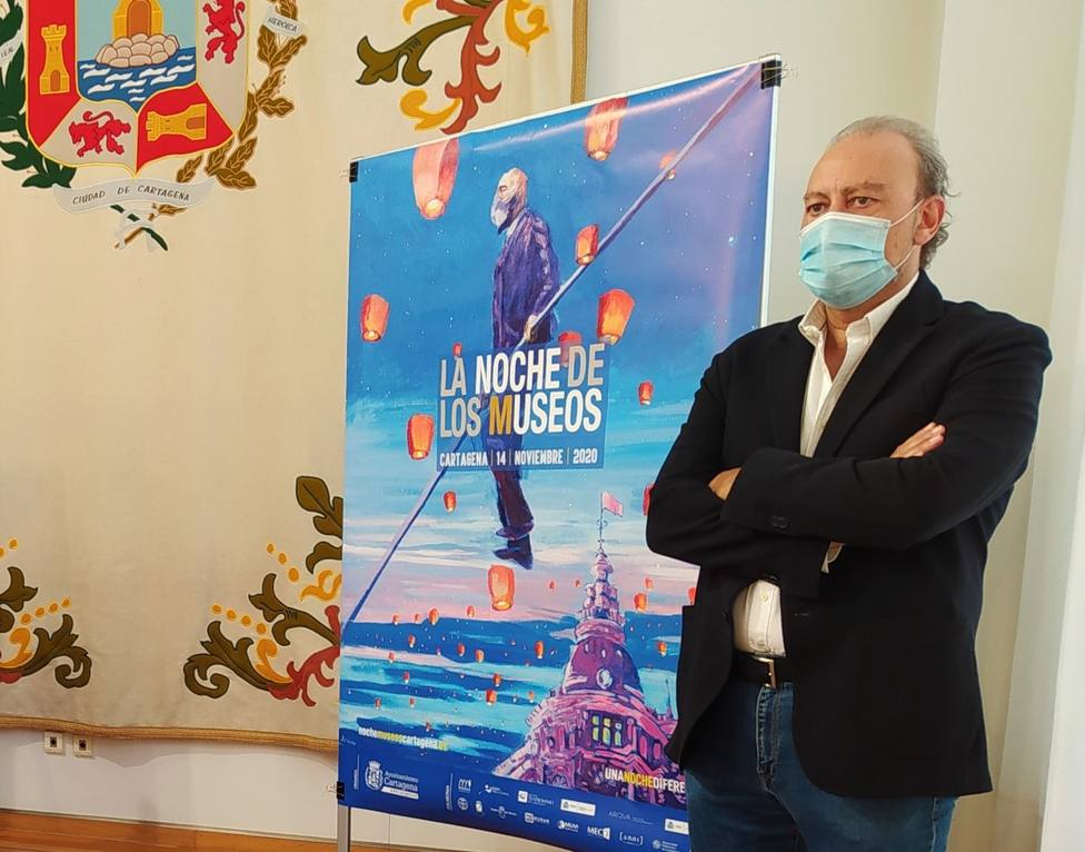 El neumólogo Juan Miguel Sánchez Nieto diseña el cartel de la Noche de los Museos