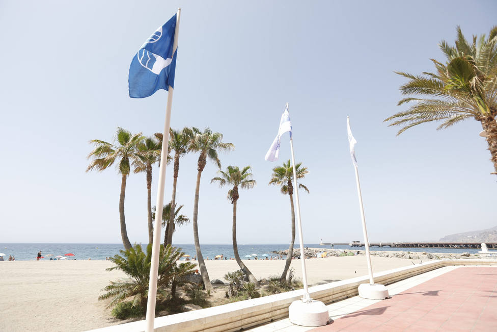 ¿Qué playas de Almería capital han recibido Banderas Azules?