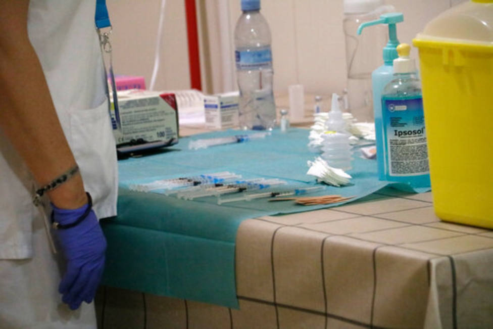 Retiradas 1.400 vacunas de Covid en la Seu dUrgell por un error humano