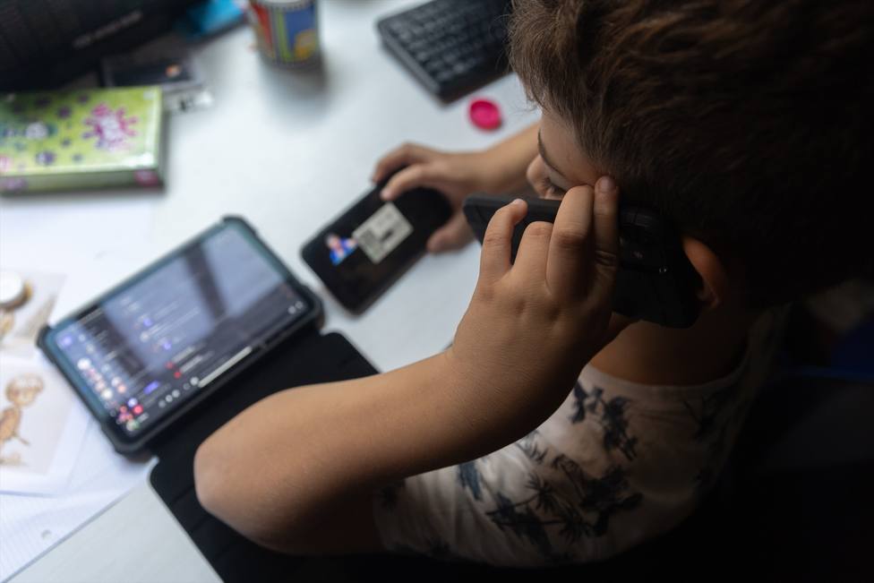El 21% de los adolescentes es adicto al telÃ©fono mÃ³vil en EspaÃ±a