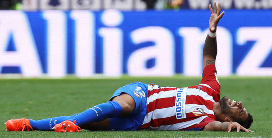 Augusto Fernández sufre una lesión de ligamentos en la rodilla derecha (FOTO - Reuters)