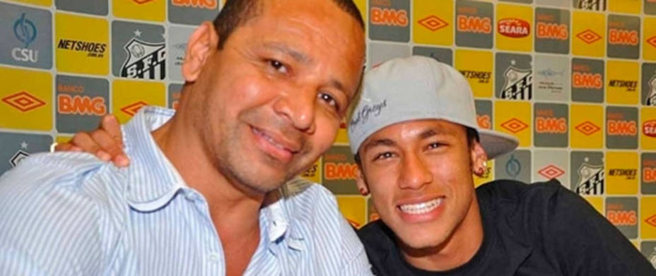 Neymar Jr, junto a su padre, en la imagen que ilustra la entrevista concedida a la ESPN