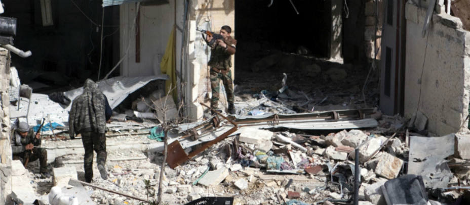 Combatientes del Ejército Libre Sirio, en Alepo. Foto: EFE.