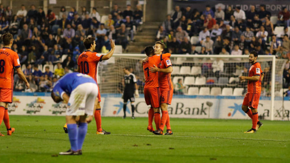 La Real Sociedad celebra el gol de Canales en Lleida (@LaLiga)