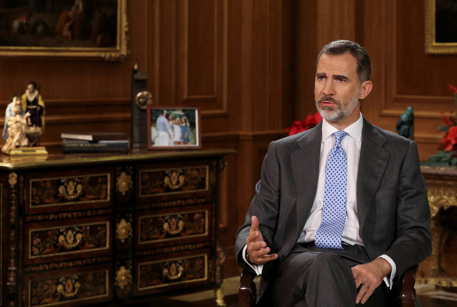 Spains King Felipe VI delivers his traditional Christmas address at Zarzuela Palace in Madrid