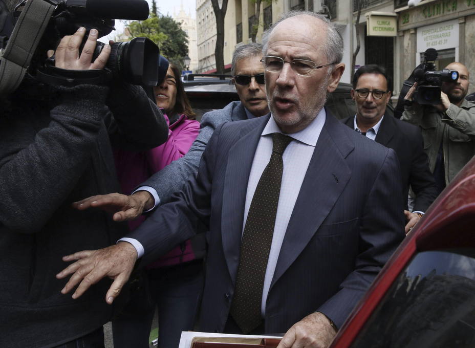 El fiscal pide juzgar a Rato por cobrar 835.000 euros en comisiones en Bankia