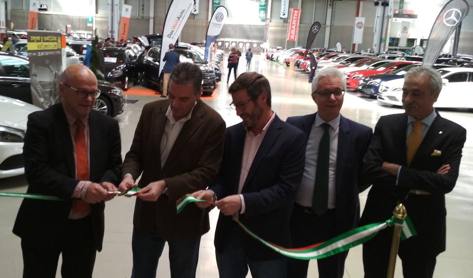 El Salón del Vehículo de Ocasión y Seminuevo expone más de 400 vehículos en su XI edición