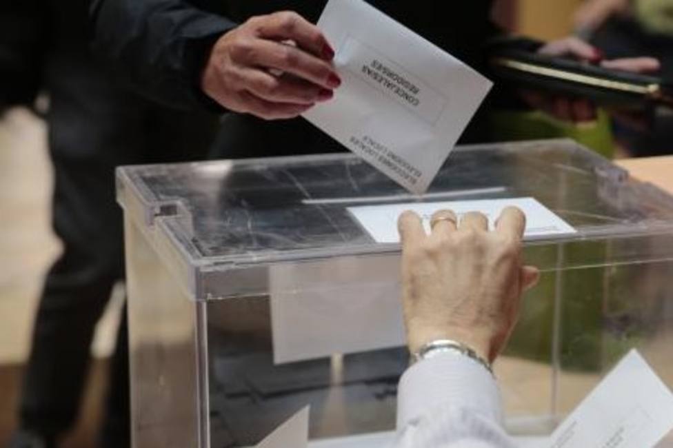 630 electores están llamados este domingo en las urnas por la repetición electoral en Burela