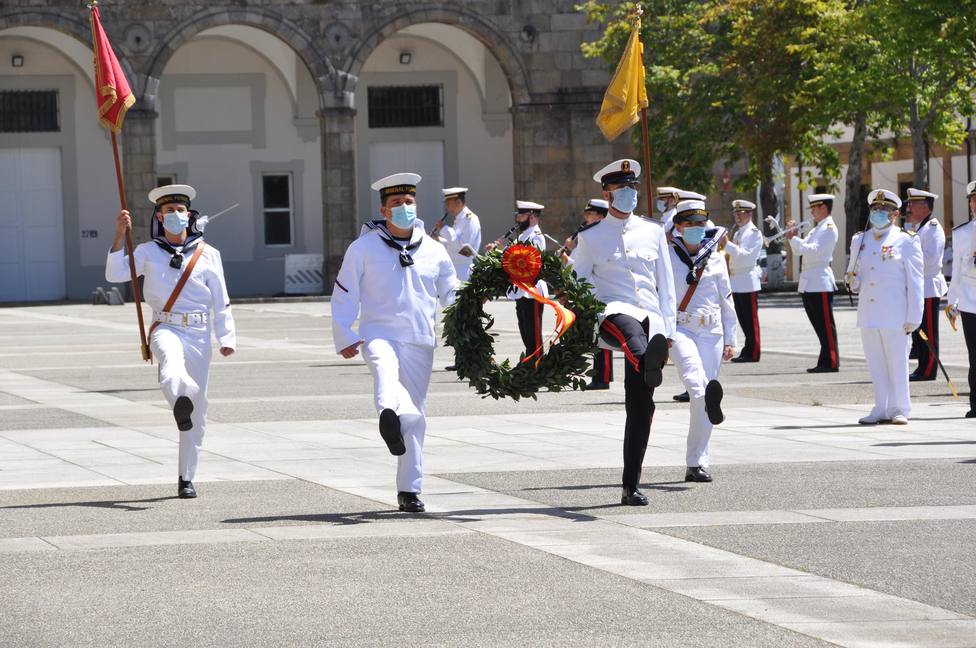 El acto contempla un homenaje a los que dieron su vida por España. FOTO: Armada