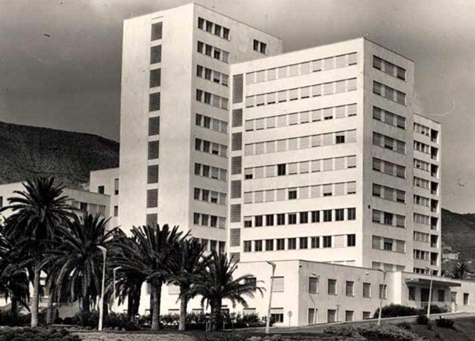 El Hospital Universitario Insular de Gran Canaria conmemora este sábado su 50 Aniversario